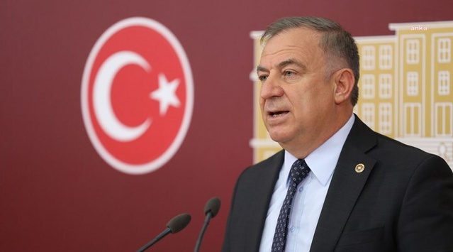 YENİ Partili Zeybek, fon vurgununun borsaya yıkım bırakabileceği uyarısında bulundu