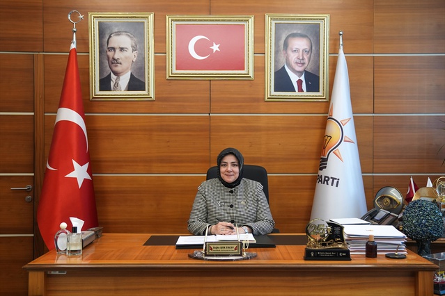 AK Parti Kadın Kolları TDT zirvesinde Diplomaside Kadın Forumu düzenleyecek