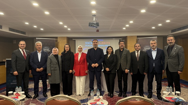Trabzon'da "Terörsüz Türkiye ve Hukuk Buluşmaları" paneli düzenlendi