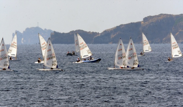 ILCA 21 Yaş Altı Avrupa Yelken Şampiyonası Bodrum'da 39 ülkeden 184 sporcuyla başladı