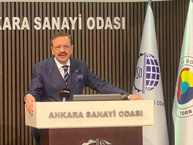 ASO seçiminde ikinci aşama yapıldı, Hisarcıklıoğlu oy kullanıp Ardıç'ı tebrik etti