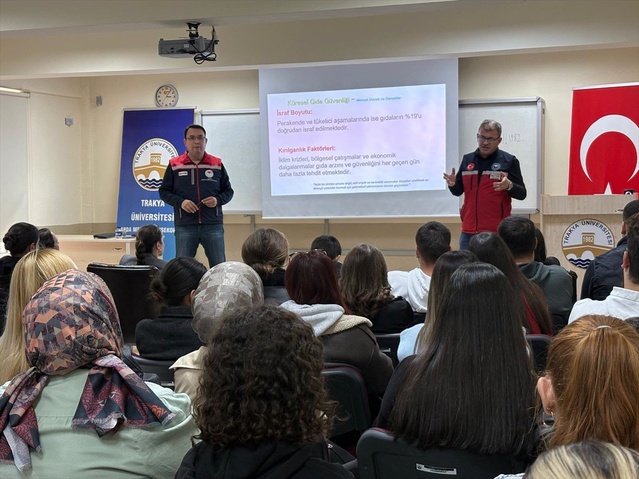 Edirne'de üniversiteliler Dünya Gıda Günü'nde FAO'nun 2026 temasıyla bilgilendirildi