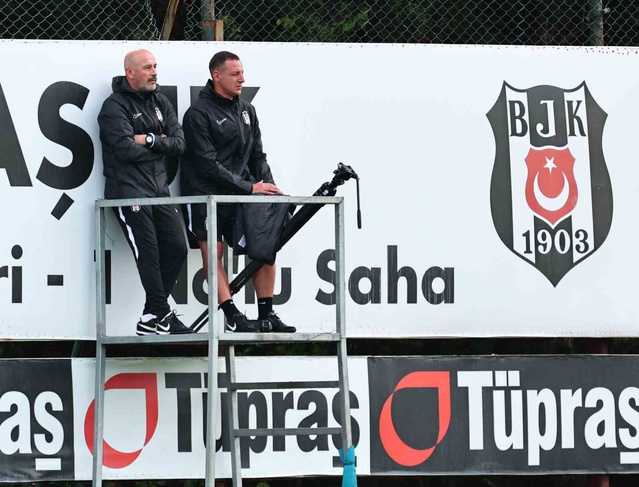 Beşiktaş, Kocaelispor maçının hazırlık antrenmanını U19 maçıyla bitirdi