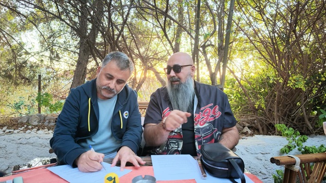 Bülent Orçin'in Alaçatı'da geçen Karışık İşler filminin İzmir çekimleri başladı