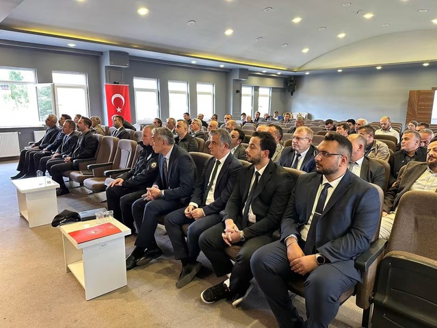 Konya Bozkır'da muhtarlar ve idare şube başkanları istişare toplantısında buluştu