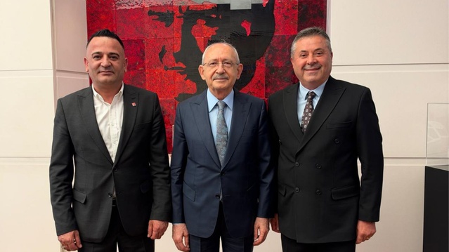 Kazım Yağmur'un önerisiyle İsmail Cinoğlu CHP Bilecik İl Başkanlığı'na getirildi