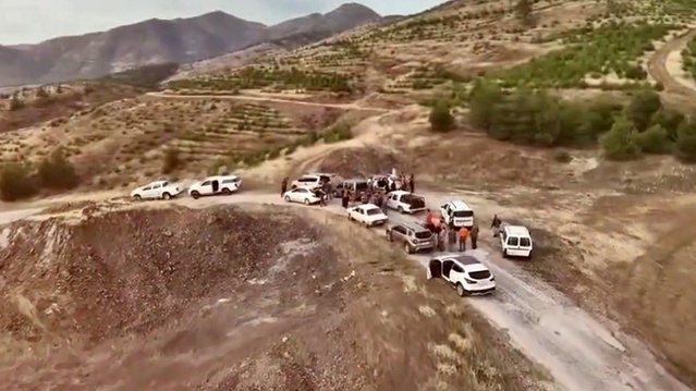 Gaziantep İslahiye'de çiftçiyi korumak için yaban domuzlarına sürek avı yapıldı