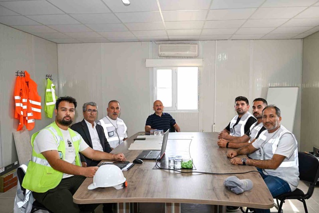 Aydın'da 4 bin kişilik spor salonu ve sporcu eğitim merkezi inşaatı sürüyor