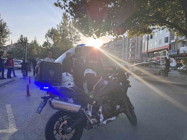 Kayseri'de devriye motosikleti devrilince 2 polis yaralanarak hastaneye kaldırıldı