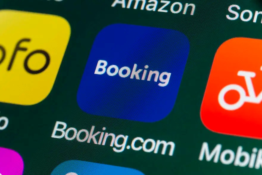 Booking, Expedia ve Airbnb'ye yeni kurallar. Teklif komisyondan geçti
