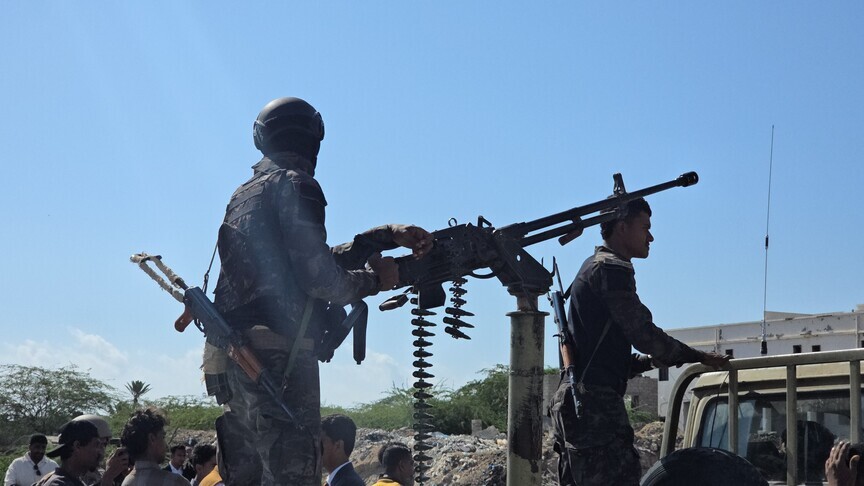 Yemen'de hükümet güçleriyle Husiler arasındaki çatışmalar Taiz ve Lahic vilayetlerinde sürüyor