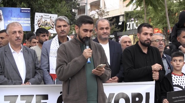 Siirt'te Filistin Dayanışma Platformu, Aksa Tufanı'nın 3. yılında açıklama yaptı.