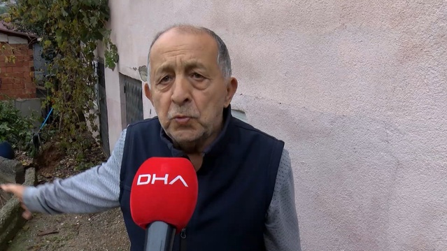 Beykoz Gümüşsuyu'nda istinat duvarı yana devrildi, 3 katlı bina tahliye edilecek
