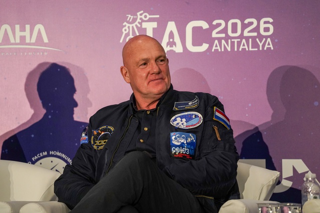 Antalya Uzay Kongresi'nde astronotlar insanlı uçuş güvenliğini değerlendirdi