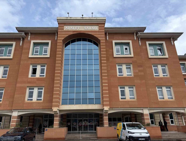 Kastamonu Cide'de bıçaklı kavgada ölen kişinin davasında sanık 13 yıl 9 ay hapis aldı