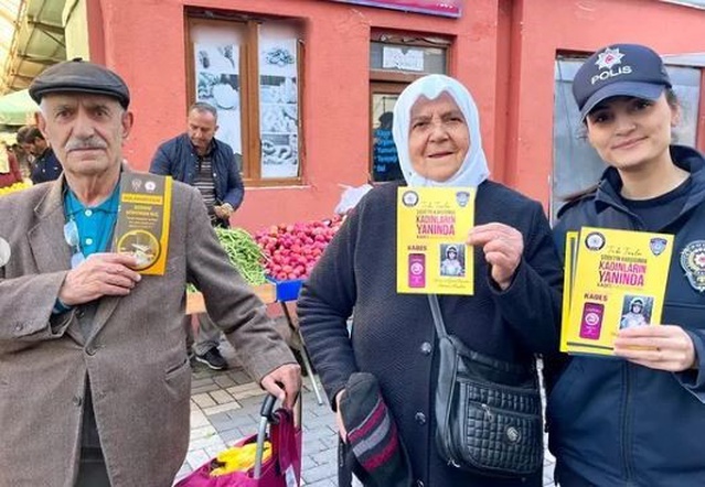 Ardahan'da polis, dolandırıcılık ve kadına yönelik şiddete karşı uyarılarda bulundu