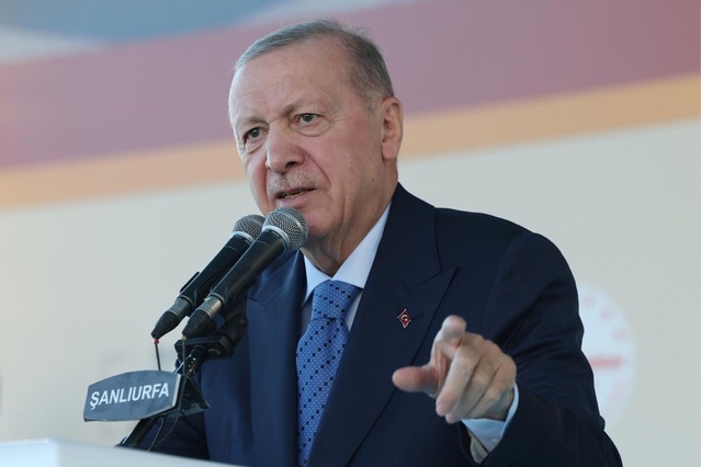 Cumhurbaşkanı Erdoğan: Milletin malına el uzatanların yanlarına kar kalmayacak