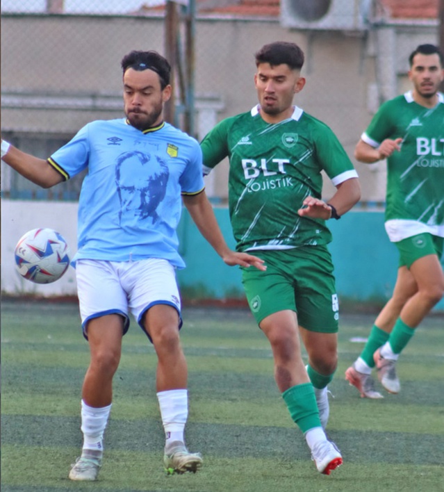 Alaçatıspor deplasmanda Karabağlar Bulut Spor'u 2-0 yendi, üç puanı aldı