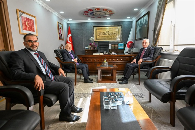 Kırklareli Valisi Turan, yeni İl Müftüsü Işıldar'a hayırlı olsun diledi