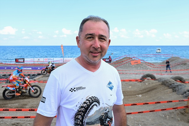 Kemer'de spor organizasyonları turizm sezonunu uzatıyor, 36 ülkeden 370 sporcu geldi
