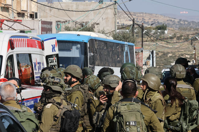 Netanyahu, El Halil'de iki askerin ölümü sonrası kenti kapatma talimatı verdi