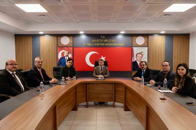 Bilecik'te Ertuğrulgazi Lisesi brifingi Şimşek başkanlığında yapıldı