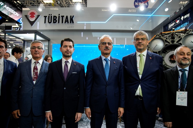Uraloğlu, Türksat 7A sözleşmesinin muhtemelen kasımda tamamlanacağını söyledi