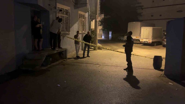 Bursa Yıldırım'da iki grup arasında çıkan silahlı kavgada 1 kişi bacağından yaralandı