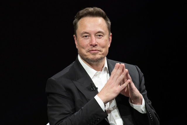 Elon Musk'tan dikkat çeken vaat: ABD'deki her çocuğa SpaceX hissesi verecek