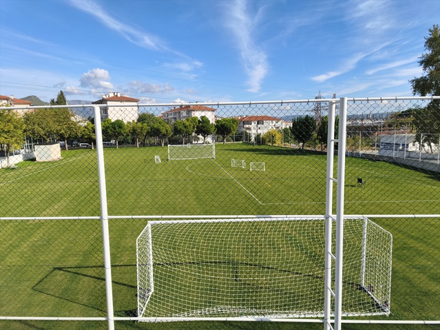 Muğlaspor'da eski başkan Gürsoy'un adı Akyol Tesisleri önündeki sahaya verildi