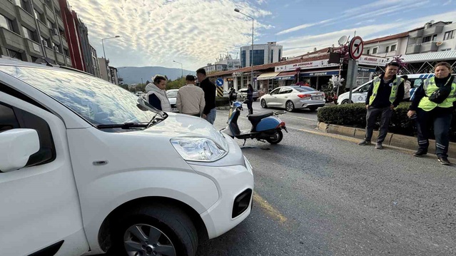 Muğla Menteşe'de otomobil ile motosiklet çarpıştı, genç sürücü yaralandı