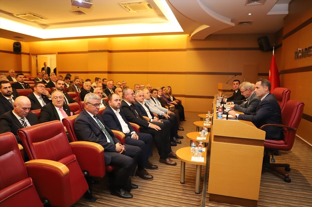 AK Parti Tekirdağ heyeti, Çerkezköy Belediye Başkanı Akay ile çalışmaları görüştü