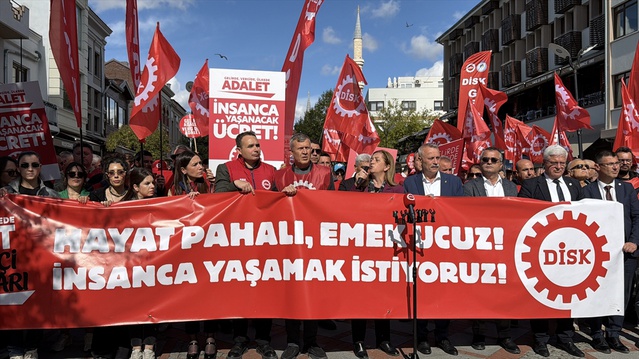 DİSK Genel Başkanı Çerkezoğlu, Saraçlar'da emeklilere gelir artışı çağrısı yaptı
