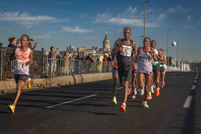 48. İstanbul Maratonu'nda Aderra ve Debela unvanları için koşacak