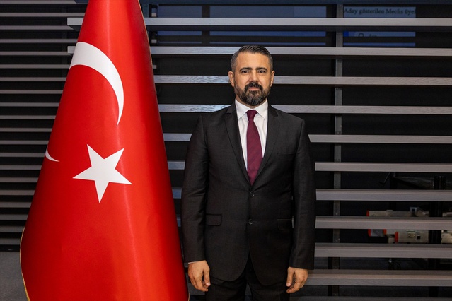 Mersin Mezitli'de başkan vekili seçimini dört turda CHP'li Selağzı 16 oyla kazandı