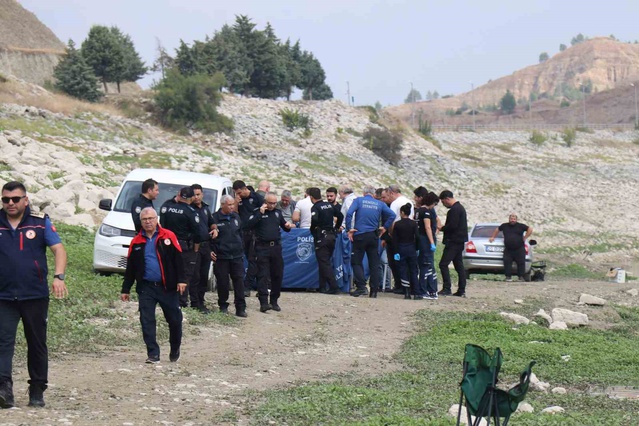 Denizli Pamukkale'de darp izleri iddia edilen erkek cesedin kimliği tespit edildi