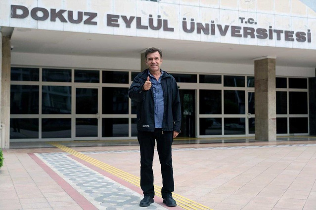Feyyaz Uçar, 62 yaşında Dokuz Eylül'de öğrenci oldu