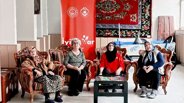 Edirne Huzurevi sakinlerinin İstiklal Marşı klibi 40 saniyelik olarak yayınlandı