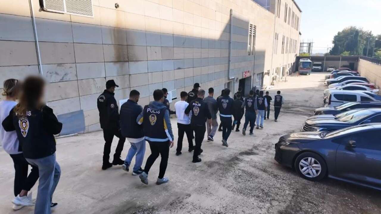 Elazığ merkezli operasyonda 8 şüpheli tutuklandı