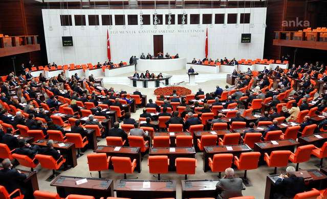 Mekke Savunma Anlaşması önergesi reddedildi, metin Meclis'e sevk edilecek