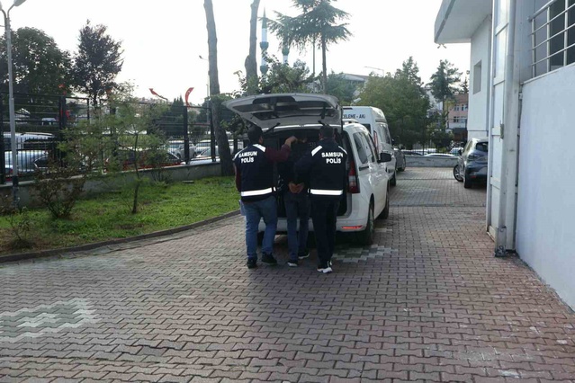 Bafra'da uyuşturucu suçundan 8 yıl 4 ay kesinleşmiş cezası olan hükümlü yakalandı