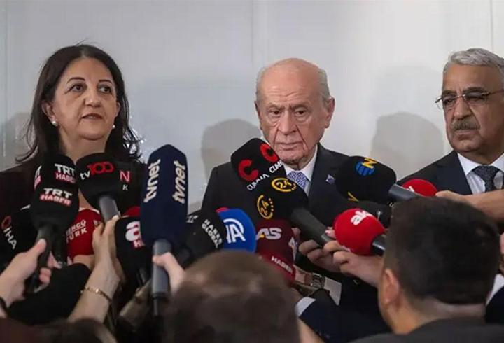 MHP lideri Bahçeli, İmralı heyetiyle görüştü