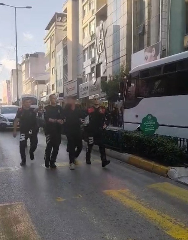 Aydın Efeler'de iş yerinde silah çıkardığı iddia edilen T.C. gözaltına alındı