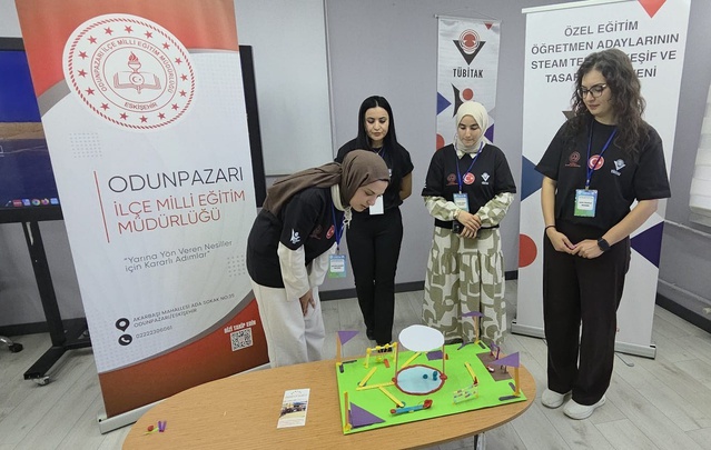 Eskişehir'de STEAM temelli proje 16 özel eğitim öğretmen adayıyla tamamlandı