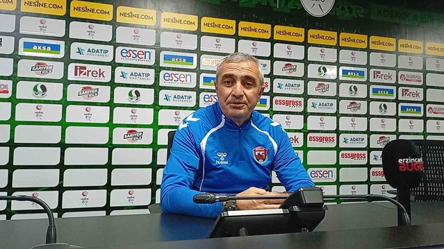 Sakaryaspor Erzincanspor'a 3-1 yenildi, Ümit Bozkurt avantajın kaybolduğunu söyledi