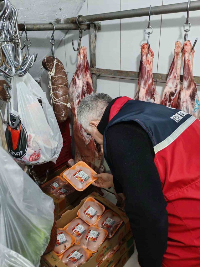 Marmara İlçe Tarım Müdürlüğü kurallara uymayan işletmelere yaptırım uyguladı