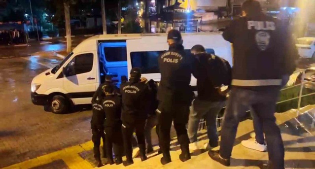 Mersin Gülnar'da iki işletmeye fuhuş operasyonu düzenlendi, 6 şüpheli tutuklandı