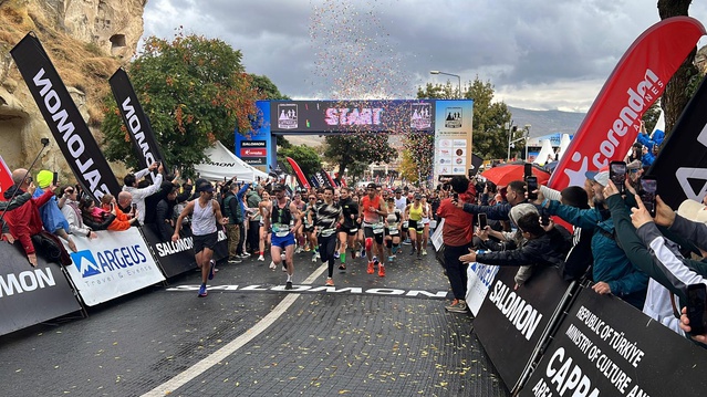 Nevşehir'de Kapadokya Ultra Trail 14K'da zirveye Sapronenkova ve Can Ayaz çıktı