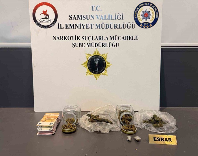 Samsun'da polis 3 narkotik operasyonda metamfetamin ve para ele geçirdi, 1 kişi yakalandı