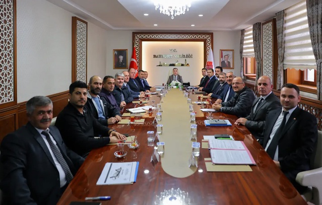 Bayburt Valisi Mustafa Eldivan, KÖYDES köy yatırımlarının önceliklerini görüştü